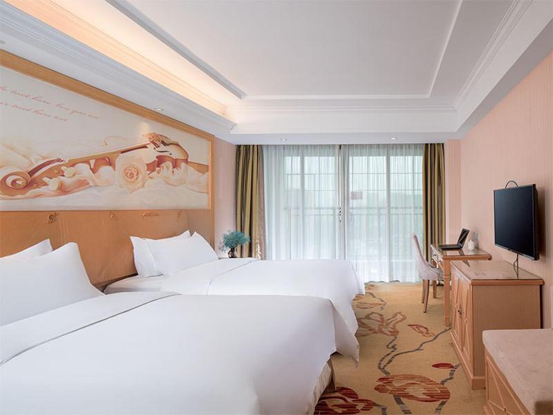 Vienna Classic Hotel Qingyuan Taihe Ancient Cave Scenic Area Exteriör bild
