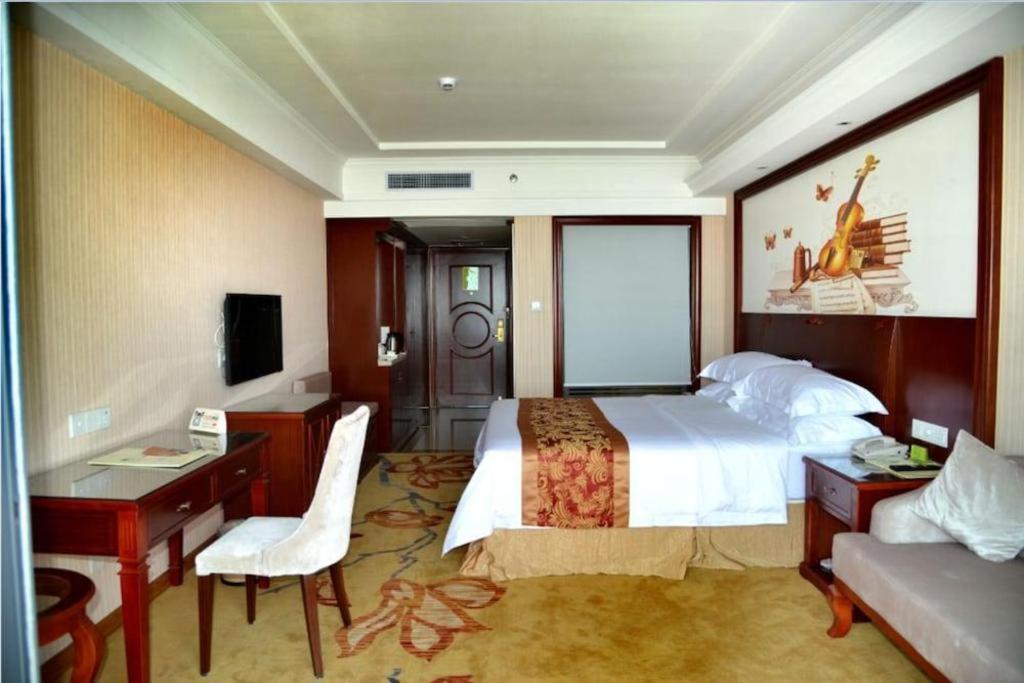 Vienna Classic Hotel Qingyuan Taihe Ancient Cave Scenic Area Exteriör bild