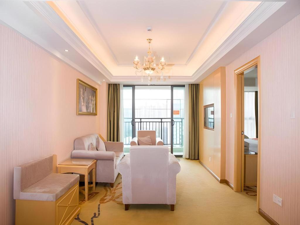Vienna Classic Hotel Qingyuan Taihe Ancient Cave Scenic Area Exteriör bild